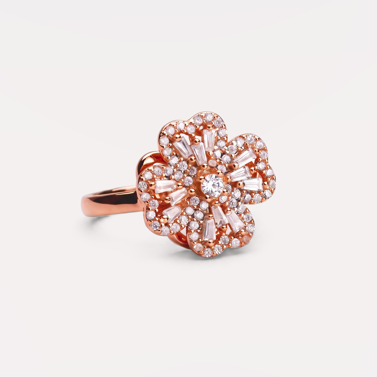 Lucky Charm Ring in rose gold